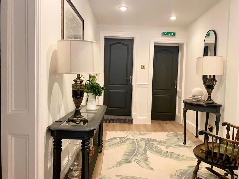 Lovely 2 Bedroom Apartment In Much Wenlock Exterior foto